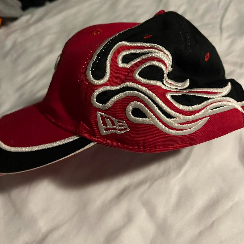 Budweiser Racing Hat - Picture 3 of 5
